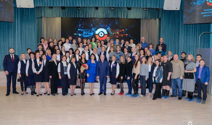 Региональный семинар собрал более 70 педагогов из 15 районов Санкт-Петербурга на площадке ИТШ № 777